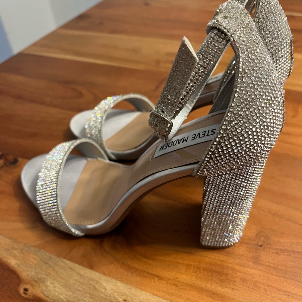 Steve Madden Glittering Silver Heels Size 8.5